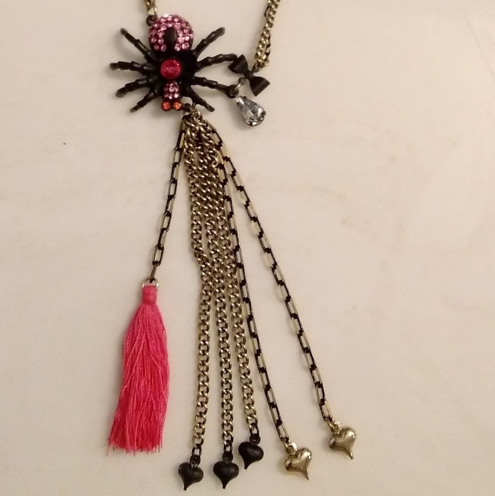 Betsey Johnson Spider Necklace - Picture 2 of 6